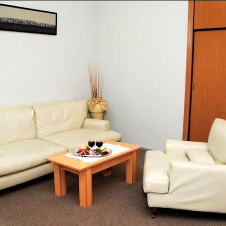 Balion Hotel Баку Экстерьер фото