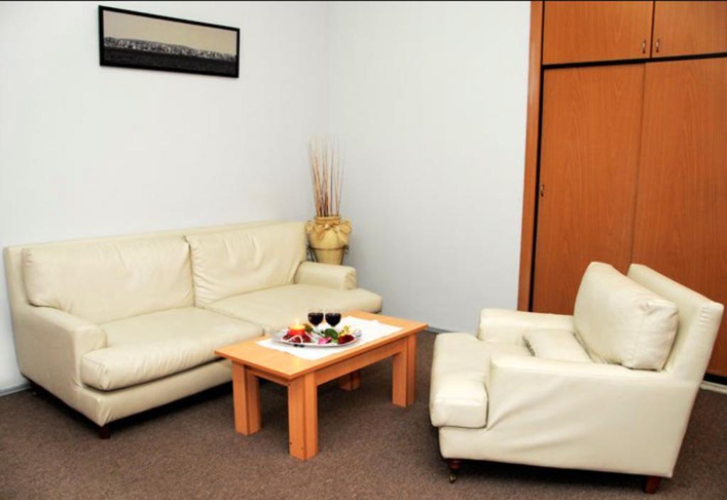 Balion Hotel Баку Экстерьер фото